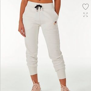 nike air joggers womens